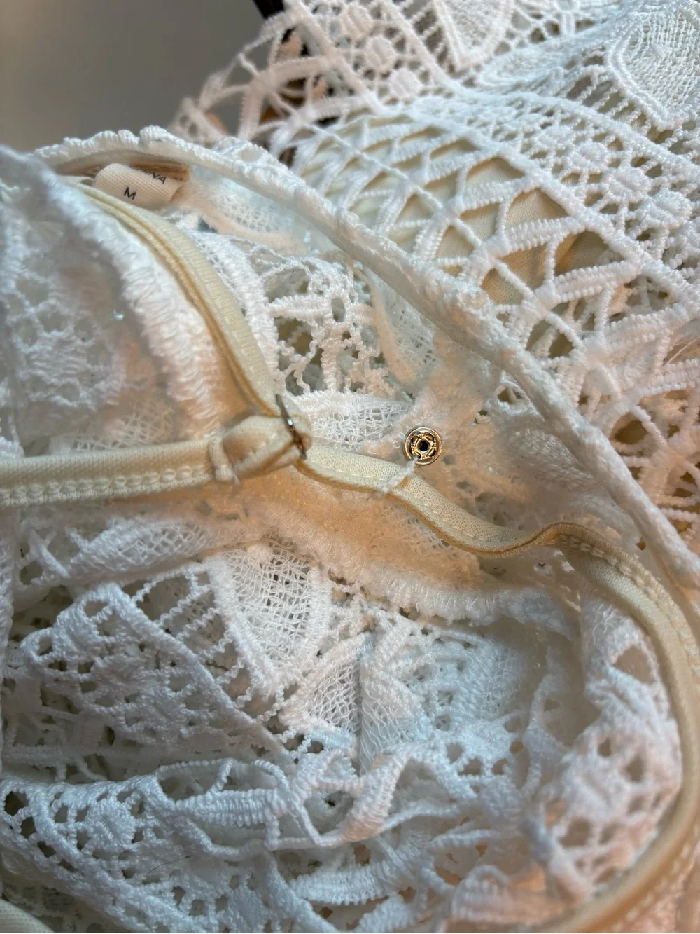 Anthropologie Dolan Lace Puff Sleeve Bow Back Blouse Medium NWOT White Green